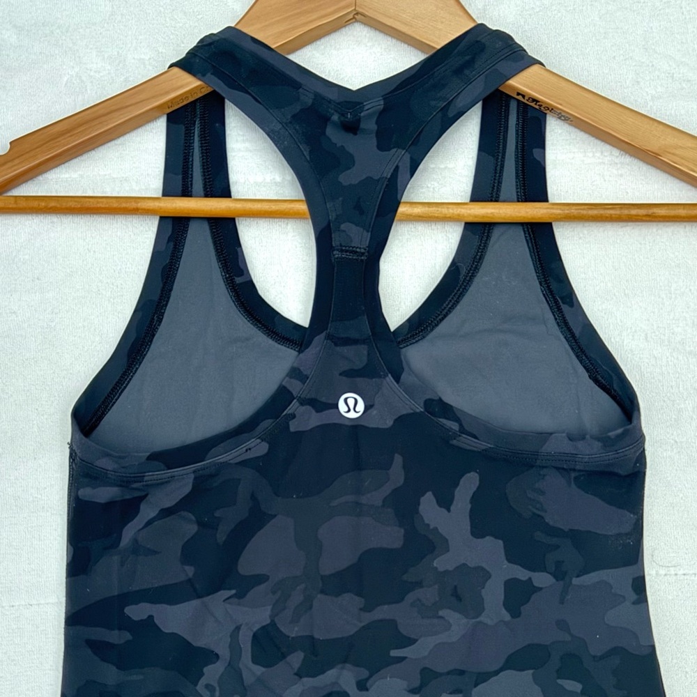 Lululemon Cool Racerback Tank II, Incognito Camo Multi Grey, Size 4